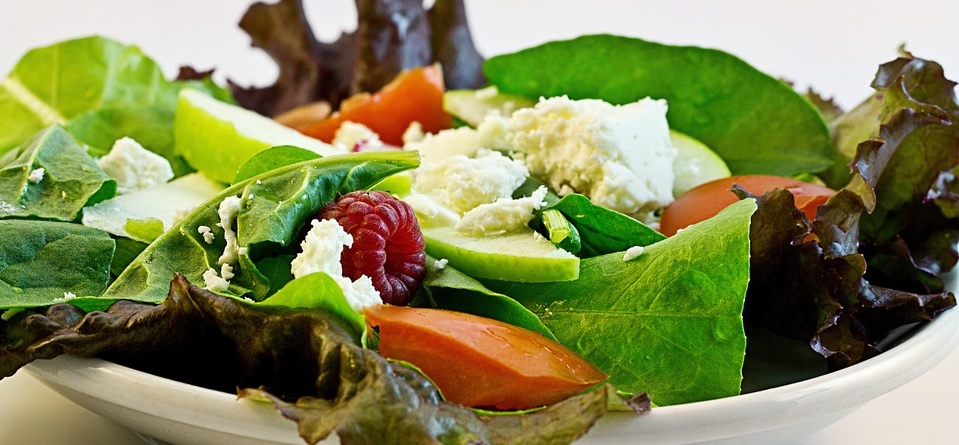 Salad: One of the best healthy eating habit